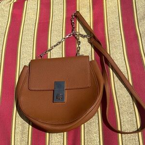 Express crossbody